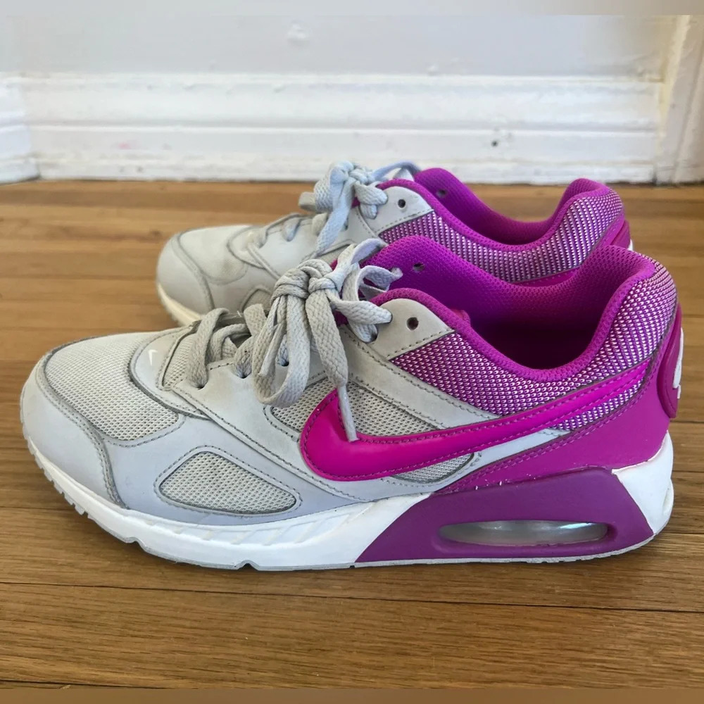 Kids Youth Nike Air Max Purple Ivo | Size 6Y